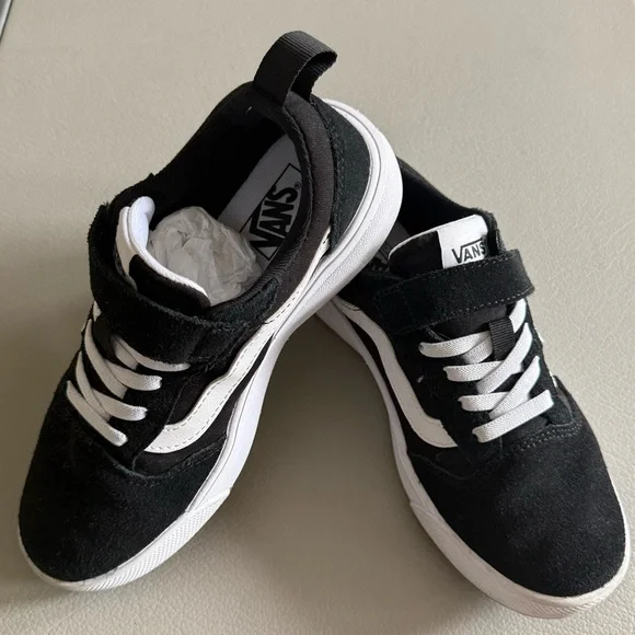 VANS UltraRange V Shoe Multi-Terrain, Easy-On, Cushioning | Size 2.5Y | EUC - Picture 10 of 11